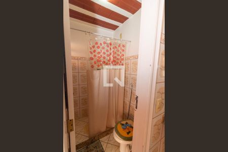 Casa à venda com 216m², 3 quartos e 2 vagasÁrea comum - banheiros