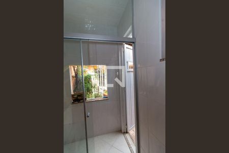 Casa à venda com 216m², 3 quartos e 2 vagasSauna