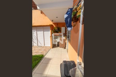 Casa à venda com 216m², 3 quartos e 2 vagasÁrea de Serviço