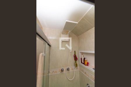 Casa à venda com 216m², 3 quartos e 2 vagasBanheiro da Suíte