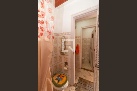 Casa à venda com 216m², 3 quartos e 2 vagasÁrea comum - banheiros