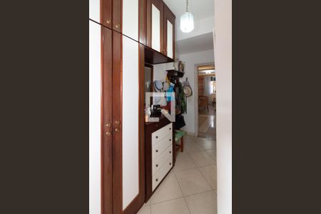 Casa à venda com 216m², 3 quartos e 2 vagasQuarto 1 - Suíte