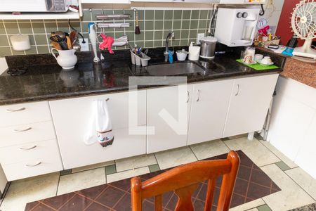 Casa à venda com 216m², 3 quartos e 2 vagasCozinha