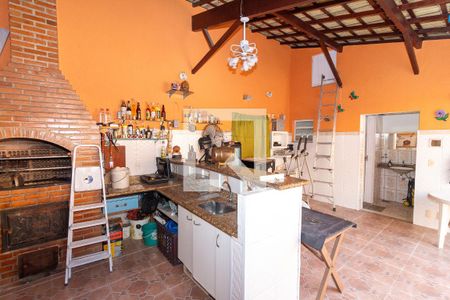 Casa à venda com 216m², 3 quartos e 2 vagasChurrasqueira