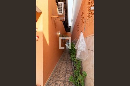 Casa à venda com 216m², 3 quartos e 2 vagasQuintal
