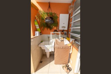 Casa à venda com 216m², 3 quartos e 2 vagasÁrea de Serviço