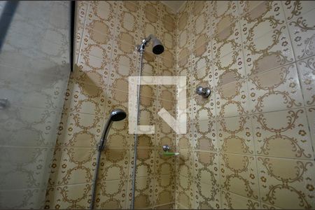 Apartamento à venda com 85m², 3 quartos e 2 vagas Apartamento à venda com 85m², 3 quartos e 2 vagasBanheiro da Suíte