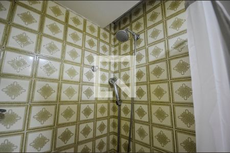 Apartamento à venda com 85m², 3 quartos e 2 vagas Apartamento à venda com 85m², 3 quartos e 2 vagasBanheiro Social