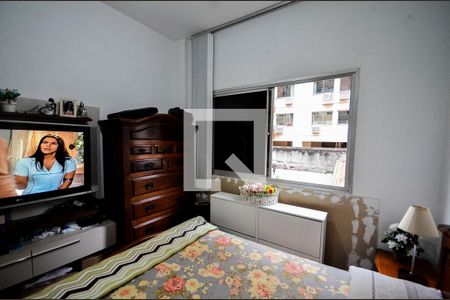 Apartamento à venda com 85m², 3 quartos e 2 vagas Apartamento à venda com 85m², 3 quartos e 2 vagasQuarto 2