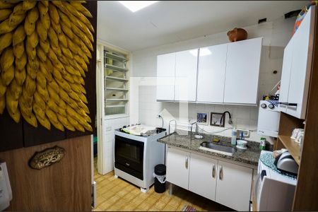 Apartamento à venda com 85m², 3 quartos e 2 vagas Apartamento à venda com 85m², 3 quartos e 2 vagasCozinha