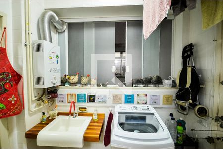 Apartamento à venda com 85m², 3 quartos e 2 vagas Apartamento à venda com 85m², 3 quartos e 2 vagasÁrea de Serviço