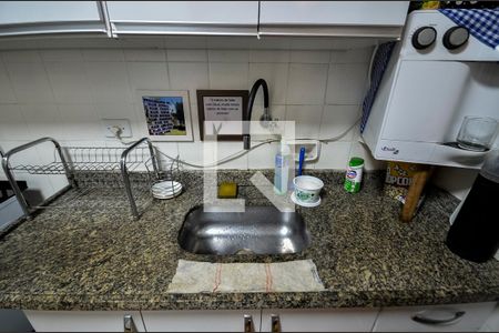 Apartamento à venda com 85m², 3 quartos e 2 vagas Apartamento à venda com 85m², 3 quartos e 2 vagasCozinha