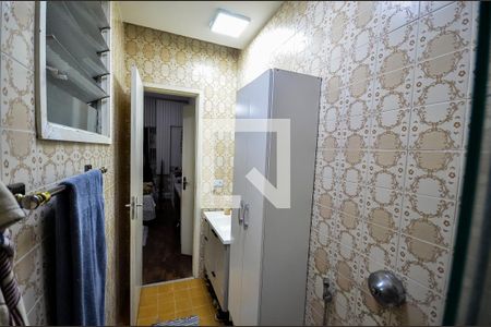 Apartamento à venda com 85m², 3 quartos e 2 vagas Apartamento à venda com 85m², 3 quartos e 2 vagasBanheiro da Suíte