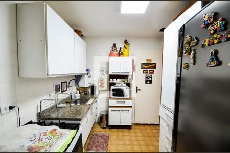 Apartamento à venda com 85m², 3 quartos e 2 vagas Apartamento à venda com 85m², 3 quartos e 2 vagasCozinha