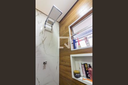 Casa à venda com 286m², 4 quartos e 2 vagasBanheiro