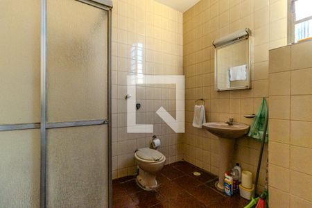 Casa à venda com 304m², 7 quartos e 4 vagasBanheiro da Suíte 1