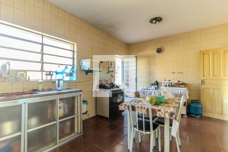 Casa à venda com 304m², 7 quartos e 4 vagasCozinha