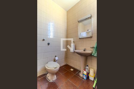 Casa à venda com 304m², 7 quartos e 4 vagasBanheiro da Suíte 1