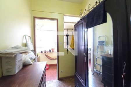 Apartamento à venda com 108m², 2 quartos e sem vaga Apartamento à venda com 108m², 2 quartos e sem vagaQuarto de Serviço