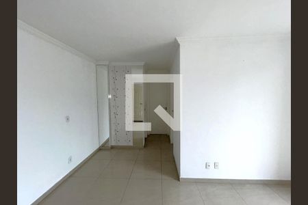 Corredor de apartamento para alugar com 2 quartos, 46m² em Vicente de Carvalho, Rio de Janeiro