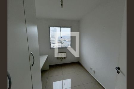 Quarto 1 de apartamento para alugar com 2 quartos, 46m² em Vicente de Carvalho, Rio de Janeiro