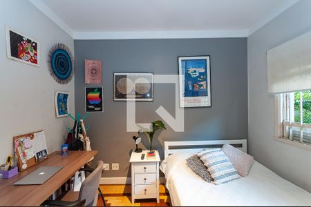 Casa à venda com 290m², 4 quartos e 2 vagas Casa à venda com 290m², 4 quartos e 2 vagasQuarto 3