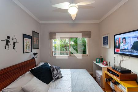 Casa à venda com 290m², 4 quartos e 2 vagas Casa à venda com 290m², 4 quartos e 2 vagasQuarto 1 Suíte