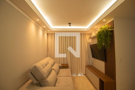 Sala de apartamento para alugar com 3 quartos, 67m² em Vila Paiva, São Paulo