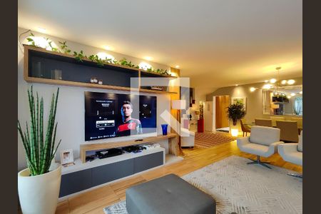 Casa à venda com 266m², 3 quartos e 3 vagas Casa à venda com 266m², 3 quartos e 3 vagasSala