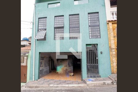Casa à venda com 212m², 4 quartos e 3 vagasFachada