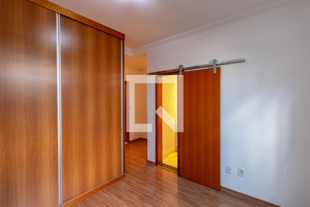 Apartamento à venda com 180m², 3 quartos e 2 vagasQuarto 3