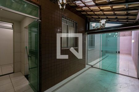 Apartamento à venda com 180m², 3 quartos e 2 vagasÁrea Externa