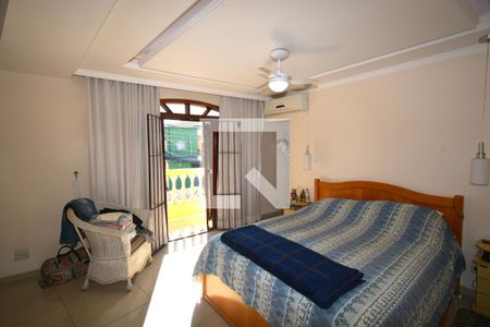 Casa à venda com 400m², 3 quartos e 3 vagasSuíte