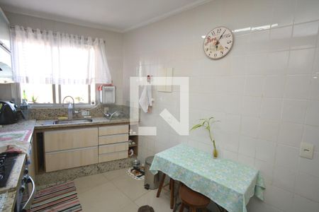 Casa à venda com 400m², 3 quartos e 3 vagasCozinha