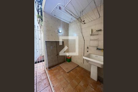 Apartamento à venda com 150m², 3 quartos e 1 vagaÁrea de Serviço