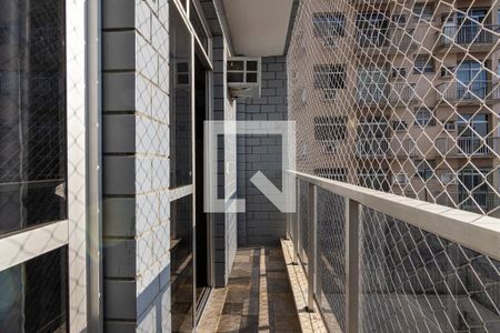 Apartamento à venda com 147m², 3 quartos e 2 vagasQuarto Suite 2 Varanda