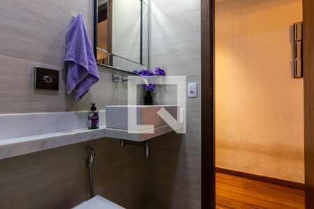 Apartamento à venda com 147m², 3 quartos e 2 vagasBanheiro Social