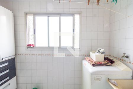 Área de Serviço de apartamento para alugar com 2 quartos, 62m² em Veloso, Osasco