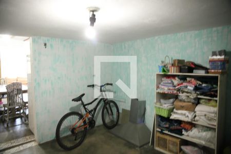 Casa à venda com 300m², 5 quartos e 2 vagasDepósito/ Despensa