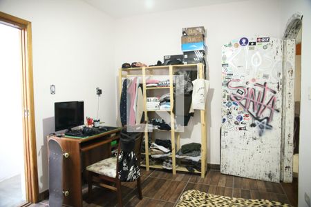 Casa à venda com 300m², 5 quartos e 2 vagasQuarto1