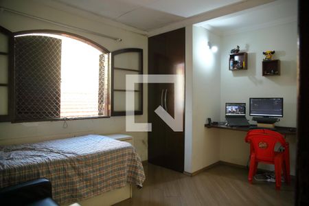 Casa à venda com 300m², 5 quartos e 2 vagasEdícula