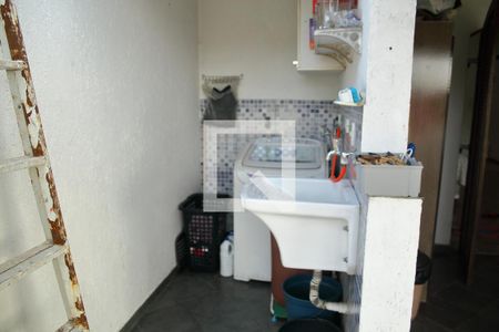 Casa à venda com 300m², 5 quartos e 2 vagasEdícula