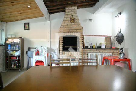 Casa à venda com 300m², 5 quartos e 2 vagasEdícula