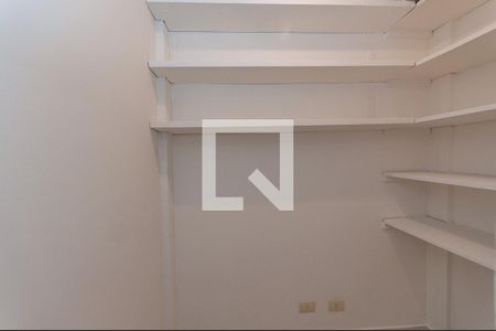 Apartamento à venda com 67m², 2 quartos e sem vaga Apartamento à venda com 67m², 2 quartos e sem vagaQuarto de Serviço