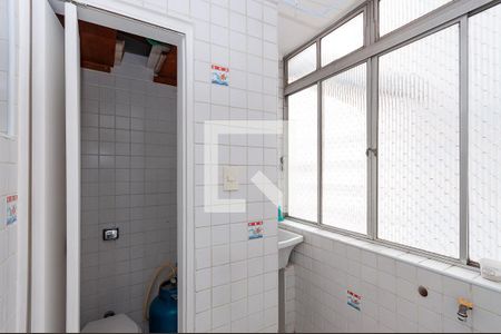 Apartamento à venda com 67m², 2 quartos e sem vaga Apartamento à venda com 67m², 2 quartos e sem vagaÁrea de Serviço