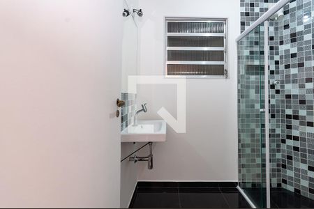 Apartamento à venda com 67m², 2 quartos e sem vaga Apartamento à venda com 67m², 2 quartos e sem vagaBanheiro Social