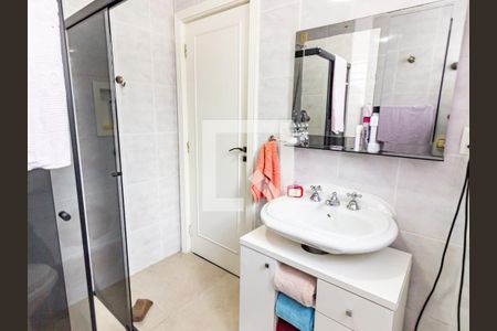 Apartamento à venda com 150m², 4 quartos e 1 vaga Apartamento à venda com 150m², 4 quartos e 1 vagaBanheiro da Suíte