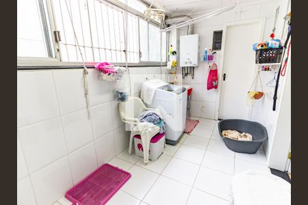 Apartamento à venda com 150m², 4 quartos e 1 vaga Apartamento à venda com 150m², 4 quartos e 1 vagaÁrea de Serviço