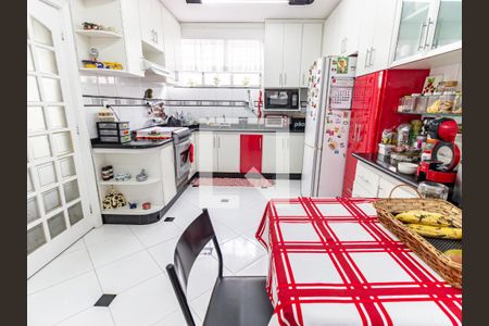 Apartamento à venda com 150m², 4 quartos e 1 vaga Apartamento à venda com 150m², 4 quartos e 1 vagaCozinha