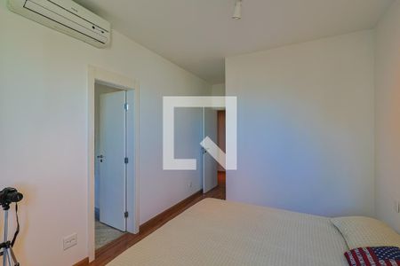 Apartamento à venda com 278m², 4 quartos e 4 vagasSuíte 2
